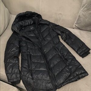 Women's Black Puffer Jacket